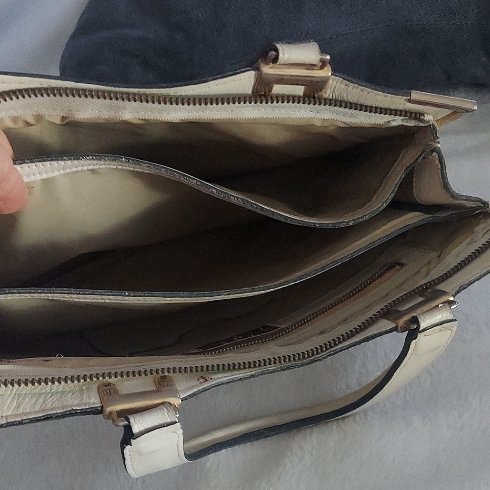 3 For $12 Cream Womens Handbag - Picture 12 of 16